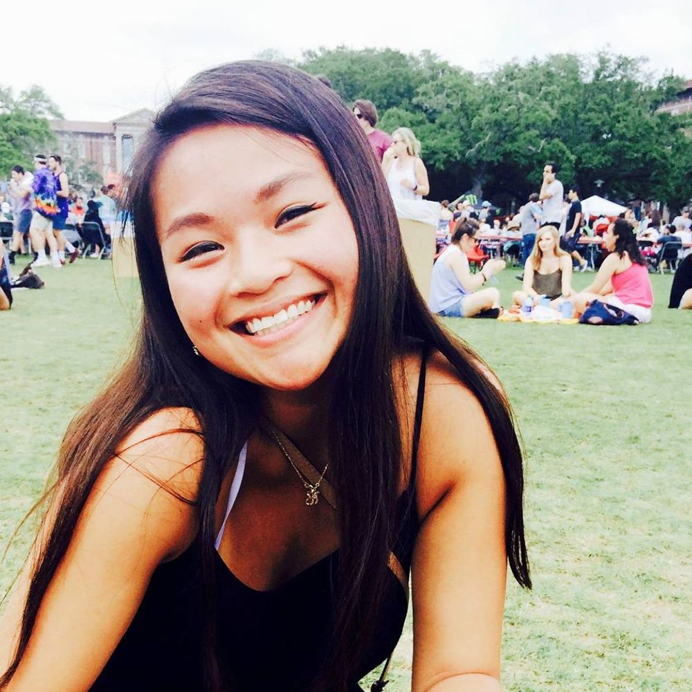 Meet your Posher, Alyssa